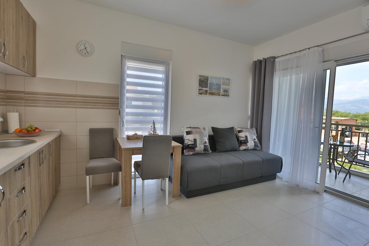 Kristina Apartments Τίβατ Εξωτερικό φωτογραφία