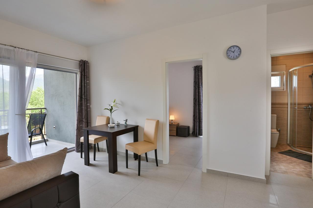 Kristina Apartments Τίβατ Εξωτερικό φωτογραφία