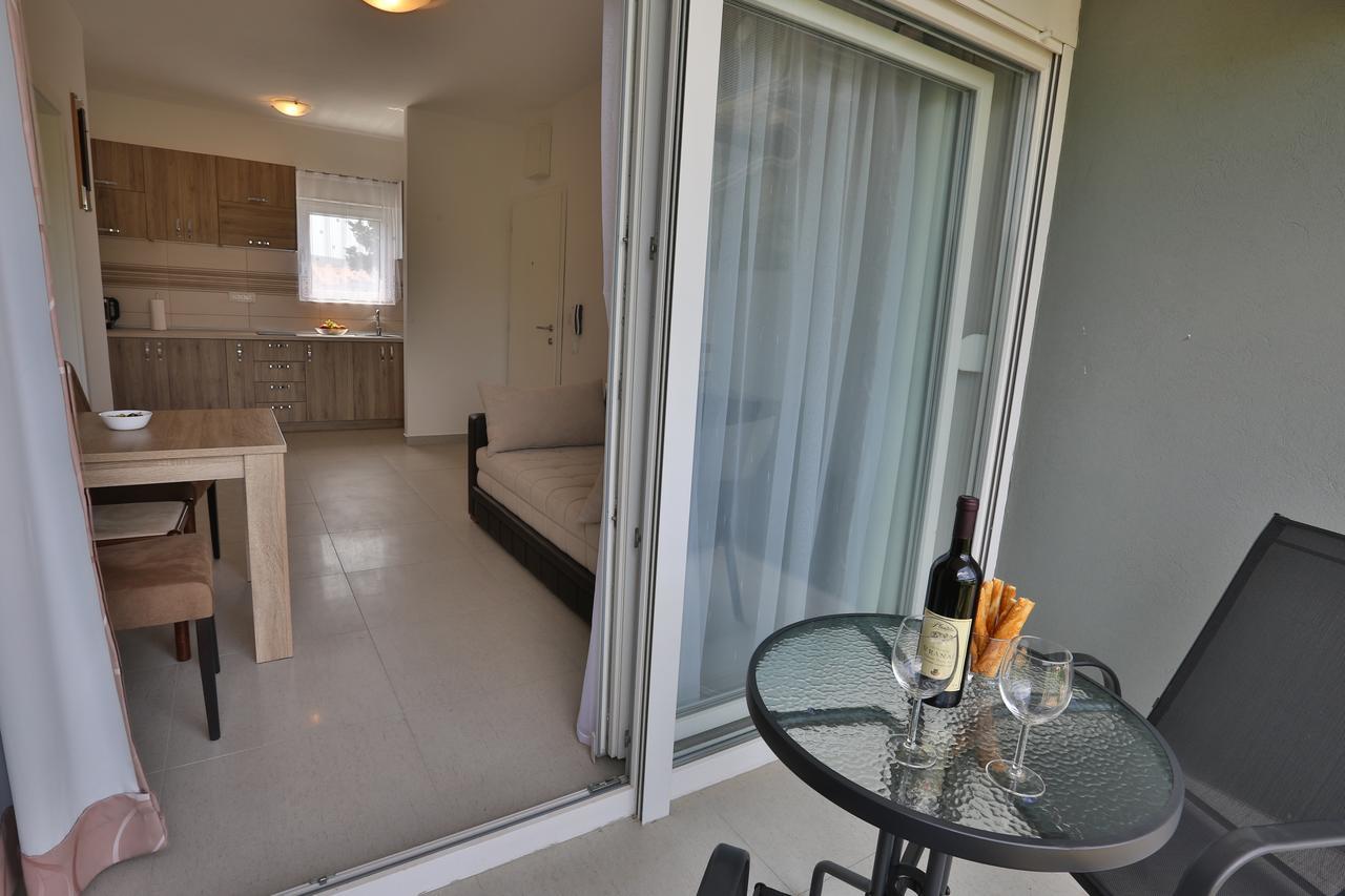 Kristina Apartments Τίβατ Εξωτερικό φωτογραφία