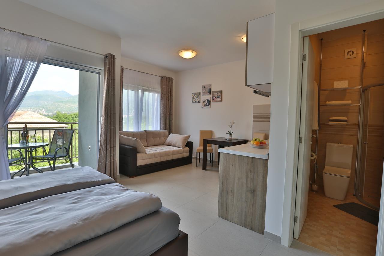 Kristina Apartments Τίβατ Εξωτερικό φωτογραφία