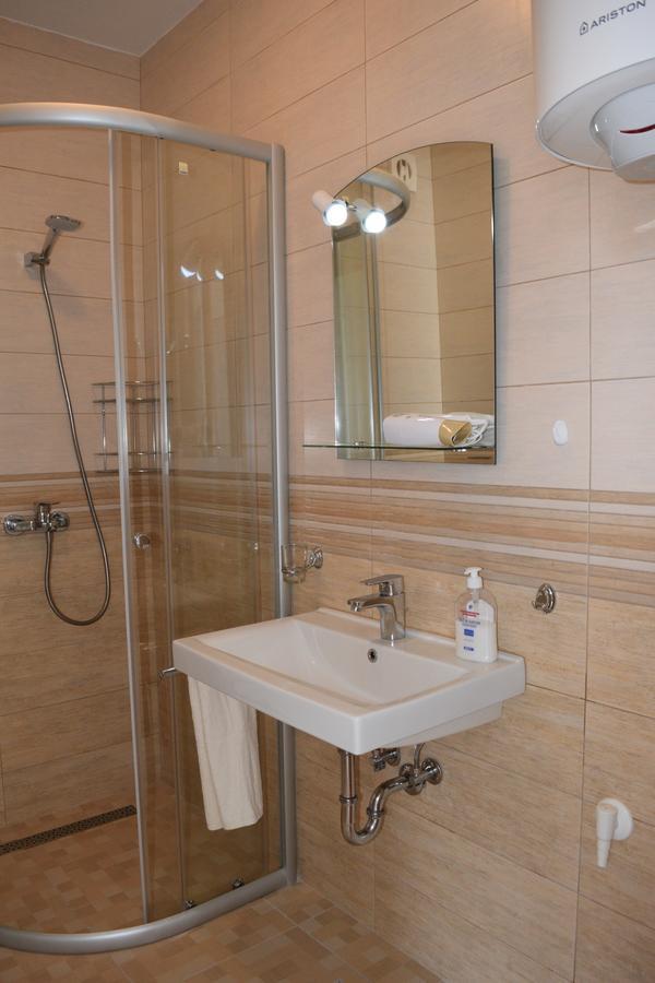 Kristina Apartments Τίβατ Εξωτερικό φωτογραφία